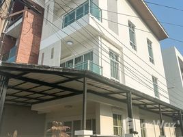 3 Bedroom Townhouse for sale in Wang Thong Lang, Bangkok, Saphan Song, Wang Thong Lang