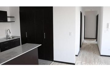 E 805 TORRE CANTABRIA: New Condo For Sale with Views of Quito in Great Location in Quito, ピチンチャ