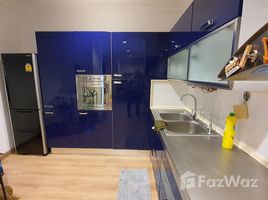 คอนโด 2 ห้องนอน ให้เช่า ในโครงการ ซิตี้ สมาร์ท คอนโดมิเนียม, คลองเตย