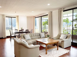 P.R. Home 3 で賃貸用の 2 ベッドルーム アパート, Khlong Tan Nuea