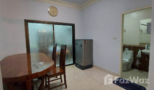 3 Bedrooms Townhouse for sale in Bang Kraso, Nonthaburi Baan Prom Suk