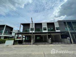 3 Bedroom Townhouse for sale at Malada Maz, San Phak Wan