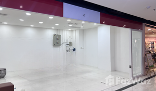 Studio Retail space for sale in Pom Prap, Bangkok 
