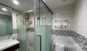 1 Bedroom Condo for sale in Huai Khwang, Bangkok Life At Ratchada - Huay Kwang