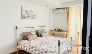 1 Bedroom Condo for sale in Hua Hin City, Hua Hin The Rocco