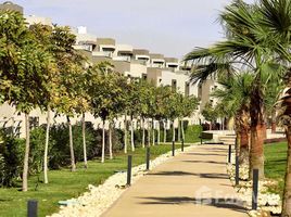 4 غرفة نوم فيلا للبيع في Palm Hills Golf Extension, Al Wahat Road