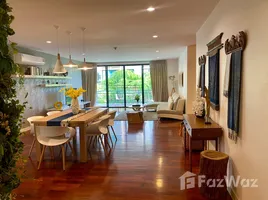 3 Bedroom Apartment for rent at Benviar Tonson Residence, Lumphini