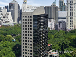 111.46 кв.м. Office for rent at 208 Wireless Road Building, Lumphini, Патхум Щан, Бангкок