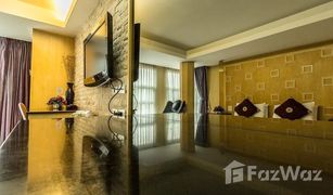 28 Bedrooms Hotel for sale in Khlong Toei Nuea, Bangkok 