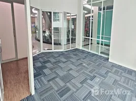 14 m2 Office for rent at Park Village Rama 2, サマーダム