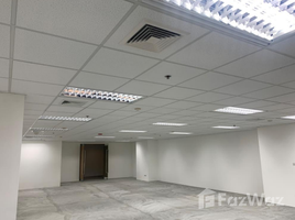 215.53 SqM Office for rent at Thanapoom Tower, Makkasan, Ratchathewi