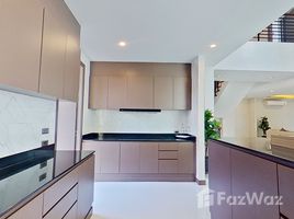 3 Schlafzimmer Haus zu verkaufen im Nakarasarb Village , Mueang, Mueang Chon Buri