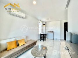 1 спален Кондо в аренду в 1Bedroom Service Apartment For Rent In BKK2, Tonle Basak