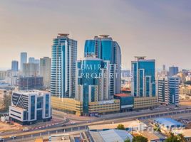 1 спален Квартира на продажу в Orient Towers, Orient Towers, Al Bustan