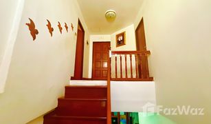 3 Bedrooms House for sale in Sam Sen Nok, Bangkok 