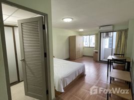 Studio Condo for rent at Soonvijai Residence, Bang Kapi, Huai Khwang