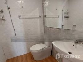 3 спален Таунхаус for sale in Mueang Pathum Thani, Патумтани, Bang Khu Wat, Mueang Pathum Thani