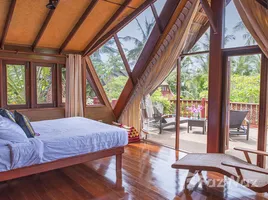 วิลล่า 4 ห้องนอน ให้เช่า ในโครงการ Coconut Paradise, แม่น้ำ, เกาะสมุย, สุราษฎร์ธานี, ไทย