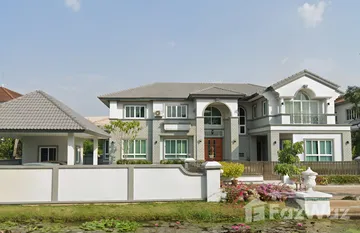 Ladawan Lake Colonial in บางบอน, กรุงเทพมหานคร