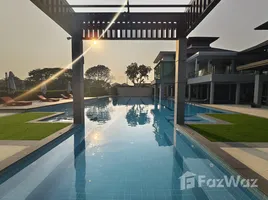 วิลล่า 5 ห้องนอน ให้เช่า ในโครงการ มัณฑนา พระราม9-ศรีนครินทร์, หัวหมาก, บางกะปิ