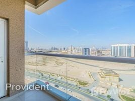 1 Habitación Apartamento en venta en Siraj Tower, Arjan, Dubái