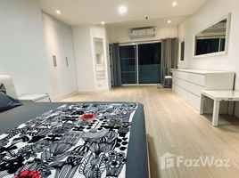 3 спален Квартира в аренду в Fifty Fifth Tower, Khlong Tan Nuea