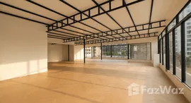 Available Units at Shine@33