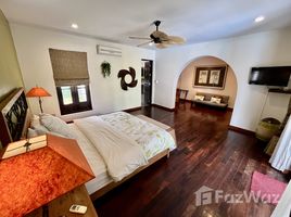 5 Bedroom Villa for sale in Hua Hin, Nong Kae, Hua Hin