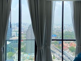 1 спален Кондо в аренду в Noble Ploenchit, Lumphini