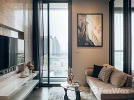 Studio Condo for rent at The Esse at Singha Complex, Bang Kapi, Huai Khwang