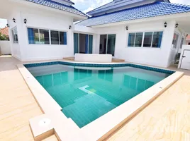 4 Habitación Villa en venta en Nong Kae, Hua Hin, Nong Kae