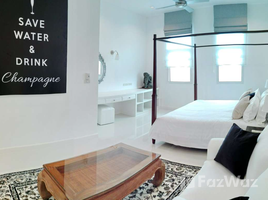 3 Bedroom Townhouse for sale at Boat Lagoon, Ko Kaeo, Phuket Town