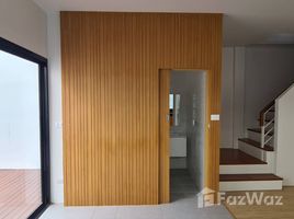 2 спален Таунхаус for sale in Накхон Ратчасима, Nong Chabok, Mueang Nakhon Ratchasima, Накхон Ратчасима