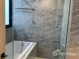 2 спален Квартира в аренду в 111 Residence Luxury, Khlong Tan Nuea