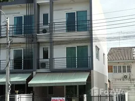 3 Bedroom Townhouse for rent at Baan Klang Muang Suanluang, Dokmai, Prawet, Bangkok, Thailand