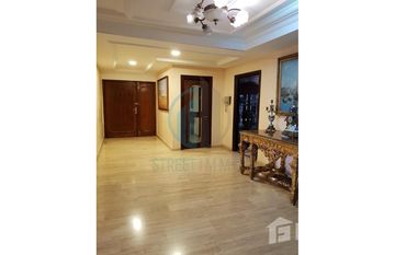 APPARTEMENT A VENDRE PLEIN SUD SANS VIS A VIS GAUTHIER in Na Moulay Youssef, グランドカサブランカ