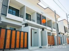 2 Bedroom Townhouse for sale at Pimmada Home, San Sai Noi, San Sai, Chiang Mai