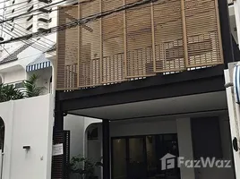 Prommitr Villa で賃貸用の 3 ベッドルーム 町家, Khlong Tan Nuea, ワトタナ, バンコク, タイ