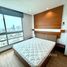 2 спален Кондо в аренду в Sathorn House, Si Lom