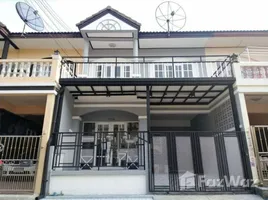 3 chambre Maison de ville à vendre à Baan Suthavee Cluster House., Bang Phli Yai
