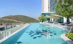 游泳池 at Holiday Inn and Suites Siracha Leamchabang