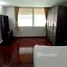 2 Bedroom Apartment for rent at Le Vanvarothai, Si Lom