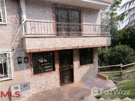 4 Habitación Casa en venta en Colombia, Itagui, Antioquia, Colombia