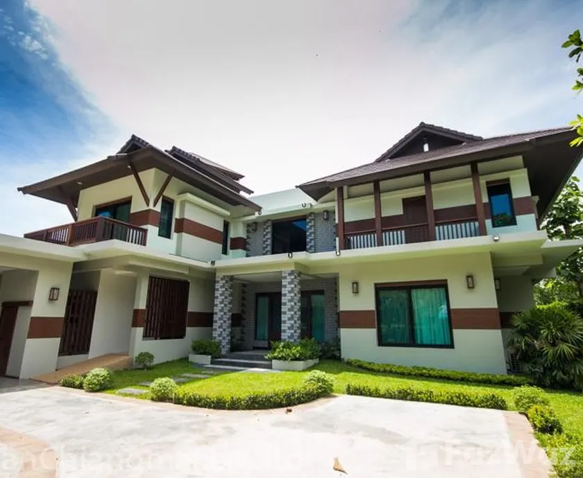 3 Bedroom Villa for Sale at Summit Green Valley for ฿39,000,000 U1960232