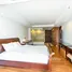 2 Bedroom Condo for rent at The Rajdamri, Pathum Wan, Pathum Wan