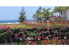 4 Bedroom Apartment for sale at WOW- factor: Large beach condo FOR SALE!, Manglaralto