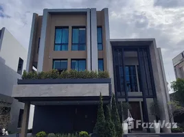 5 Bedroom House for sale at Grand Bangkok Boulevard Rama9-Krungthepkritha, Saphan Sung, Saphan Sung, Bangkok