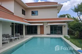 4 bedroom วิลล่า for sale at in ชลบุรี, ไทย