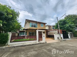 4 chambre Maison à louer à , Nam Phrae