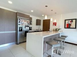 2 Habitación Apartamento en venta en San Rafael de Escazu Condominio el Cortijo enfrente del Centro Comercial Los Laureles, Escazu, San José, Costa Rica